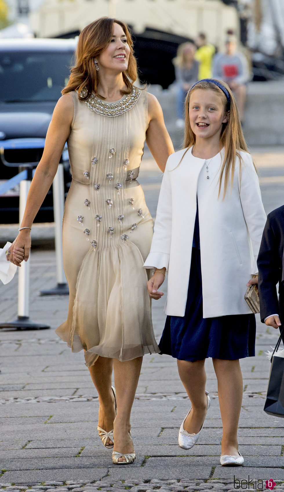 Mary e Isabel de Dinamarca en el 18 cumpleaños de Nicolás de Dinamarca