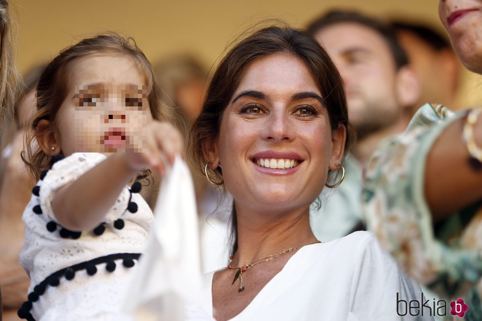 Lourdes Montes y su hija Carmen en la 61 edición de la corrida Goyesca de Ronda