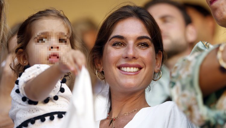 Lourdes Montes y su hija Carmen en la 61 edición de la corrida Goyesca de Ronda