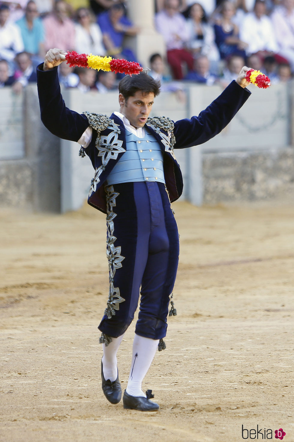 Fran Rivera con banderillas en la 61 edición de la corrida Goyesca de Ronda