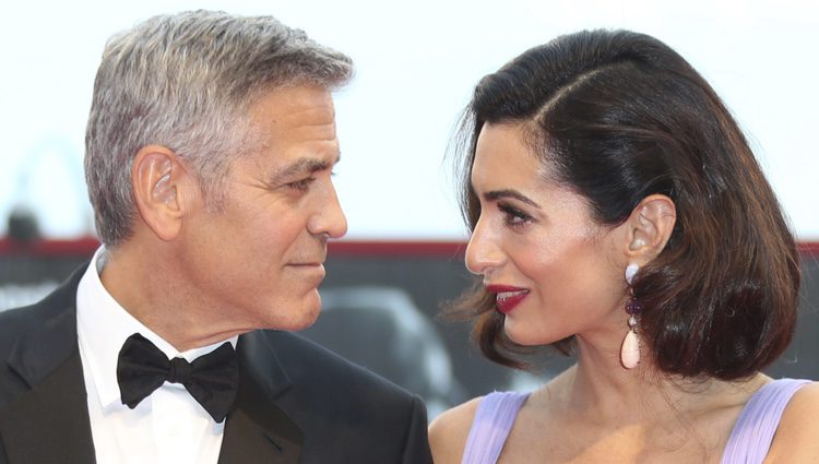 George Clooney Amal Alamuddin comparten miradas en el Festival de Venecia 2017