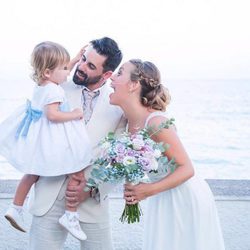 Yoli y Jonathan ('Gh15') disfrutan de su boda junto a su hija Valeria