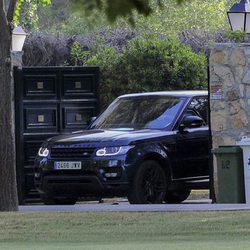 Paula Echevarría saliendo de su casa de Villafranca del Castillo