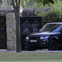 Paula Echevarría saliendo de su casa de Villafranca del Castillo