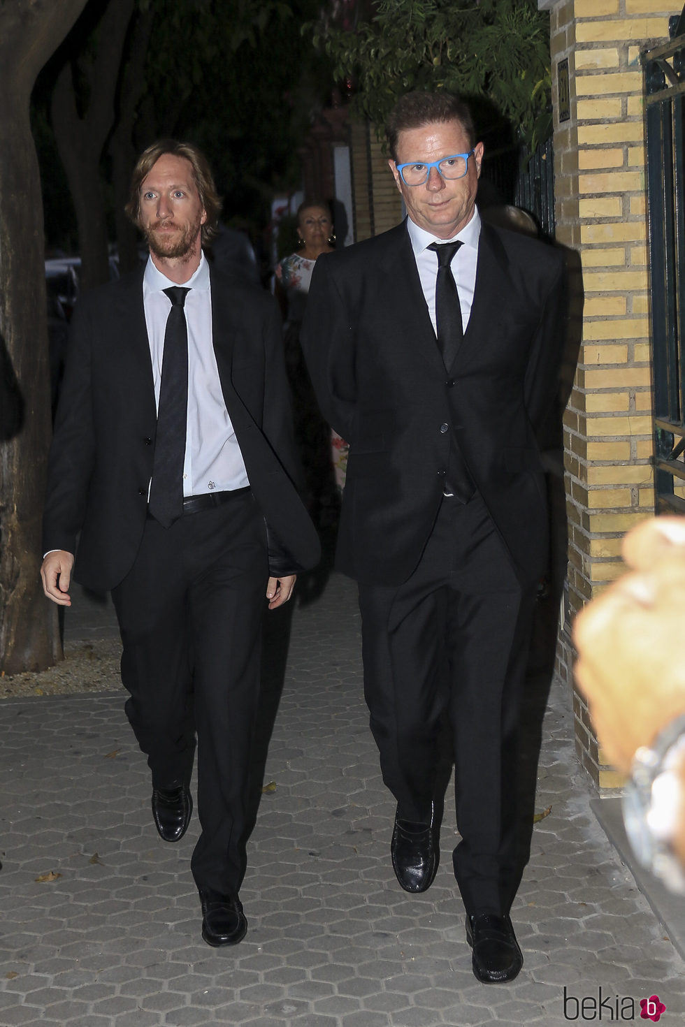 Jorge Cadaval y Ken Appledorn en la misa funeral por su hermano Carlos Cadaval