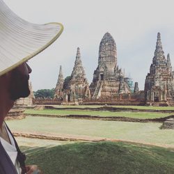 Jonathan Peérez ('Gh15') en Bangkok de luna de miel