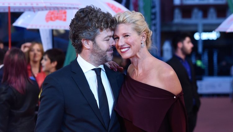 Anne Igartiburu y Pablo Heras-Casado, muy enamorados en la gala de clausura del FesTVal de Vitoria 2017