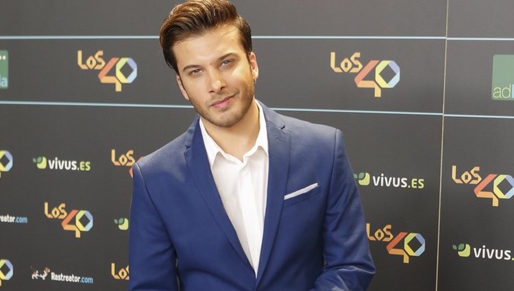 Blas Cantó en la cena de los nominados a los Premios 40 Pricipales 2017