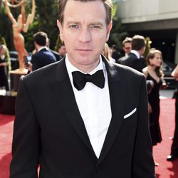 Ewan McGregor en la alfombra roja de los Premios Emmy 2017