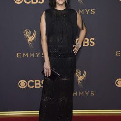 Neve Campbell en la alfombra roja de los Premios Emmy 2017