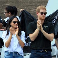 El Príncipe Harry y Meghan Markle animando a los deportistas en los Invictus Games de Toronto