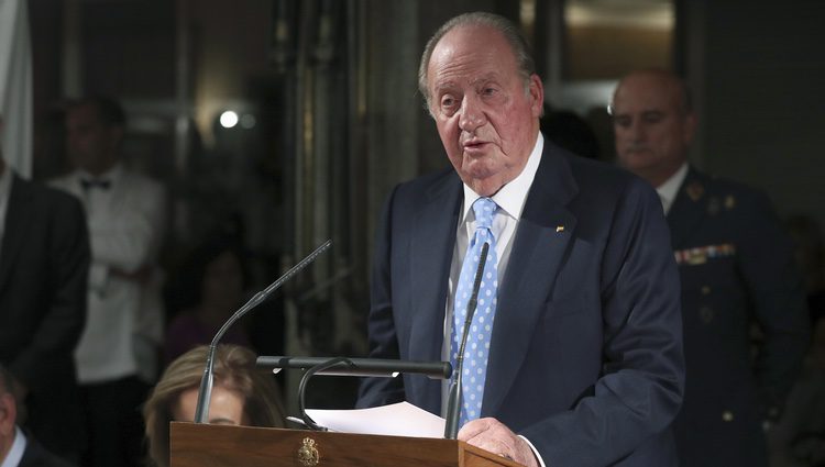 El Rey Juan Carlos da un discurso en la cena por el 40 aniversario del Círculo de Empresarios