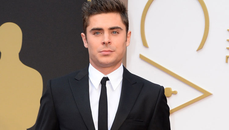 Zac Efron en la gala de Los Oscars en 2014