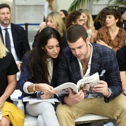 Álex Lequio con su novia Francisca en el Salón de Moda Infantil Le Petite Fashion week 2017