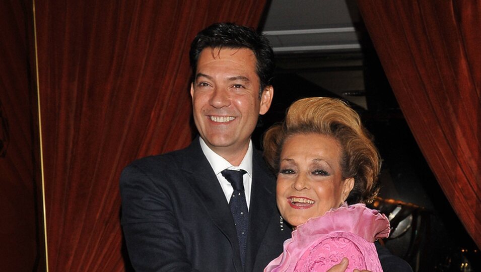 Carmen Sevilla con su hijo Augusto Algueró Junior