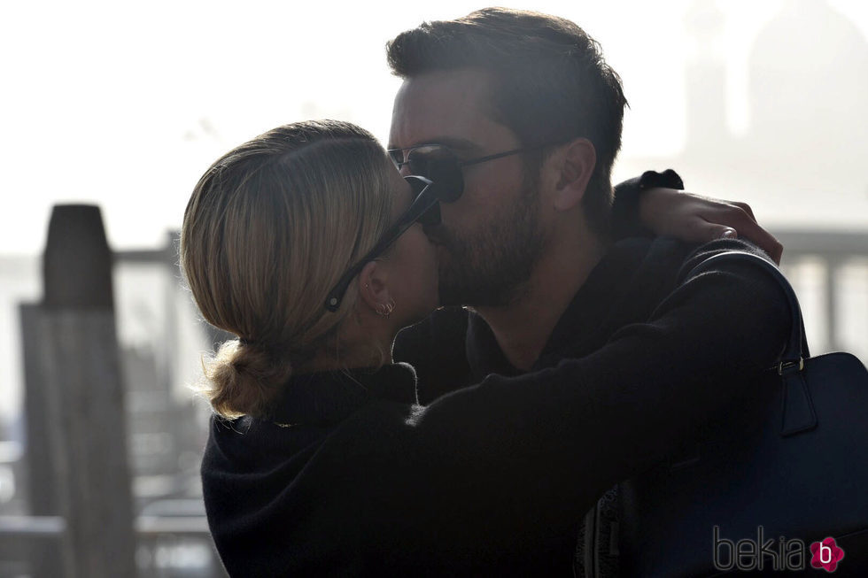 Sofia Richie y Scott Disick pasean su amor en Venecia