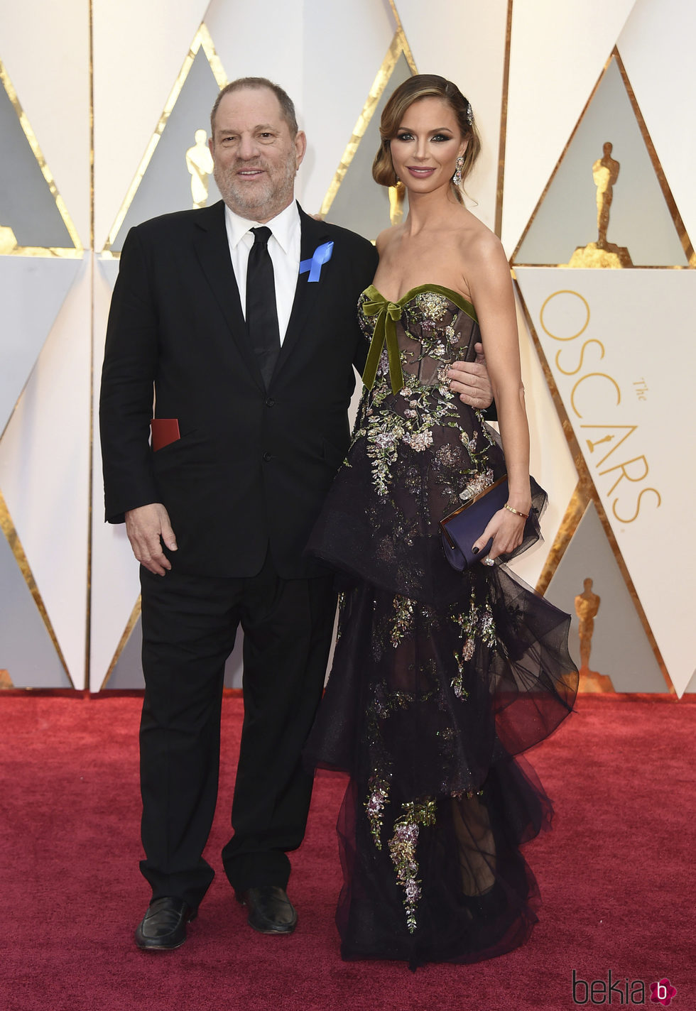 Harvey Weinstein y Georgina Chapman en los Oscar