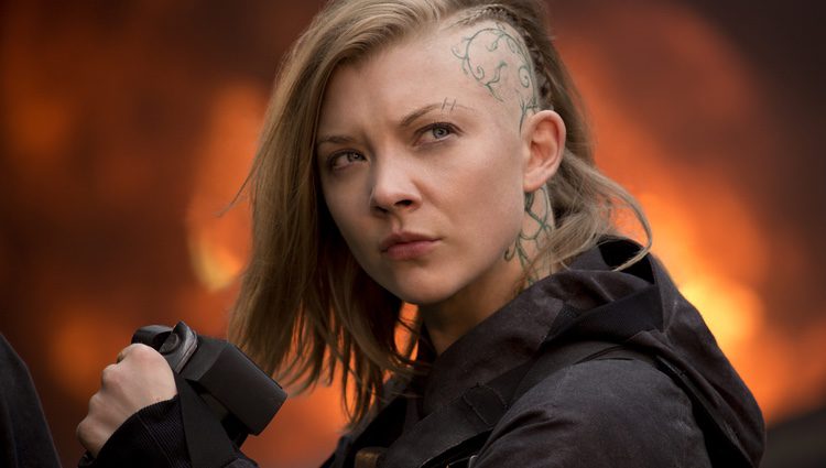 Natalie Dormer interpretando a Cressida en 'Los Juegos del hambre'