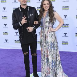 Jesse & Joy en la alfombra roja en los Latin American Music Awards 2017