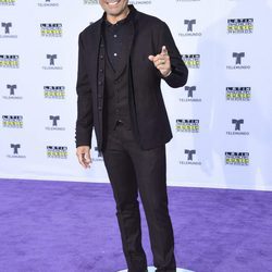 Chayanne en la alfombra roja en los Latin American Music Awards 2017