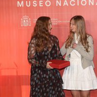 Francesca Thyssen y su hija Eleonor de Habsburgo con Borja Thyssen en el 25 aniversario del Museo Thyssen