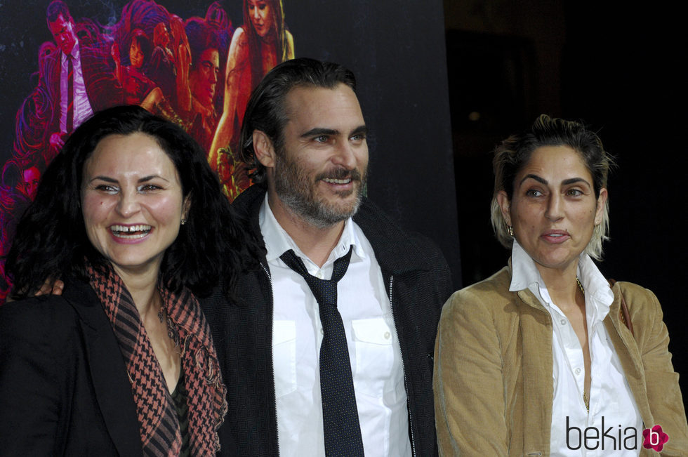 Los actores y hermanos Joaquin Phoenix, Summer Phoenix y Rain Phoenix