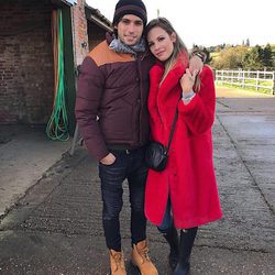 Jessica Bueno y Jota Peleteiro celebrando el quinto cumpleaños de Francisco Rivera Bueno