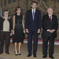 Los Reyes Felipe y Letizia con el presidente de Israel y su mujer, Nechama Rivlin, en El Pardo