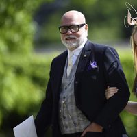 Gary Goldsmith con su hija Tallulah en la boda de Pippa Middleton y James Matthews