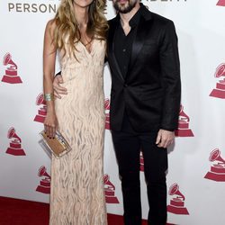 Juanes y Karen Martínez en la entrega del Premio Persona del Año 2017 de los Grammy Latinos