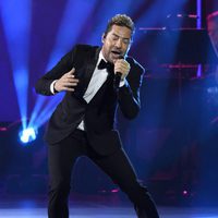 David Bisbal actuando en la entrega del Premio Persona del Año 2017 de los Grammy Latinos