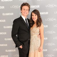 Jonathan Groff y Lea Michele en los premios Glamour de Nueva York