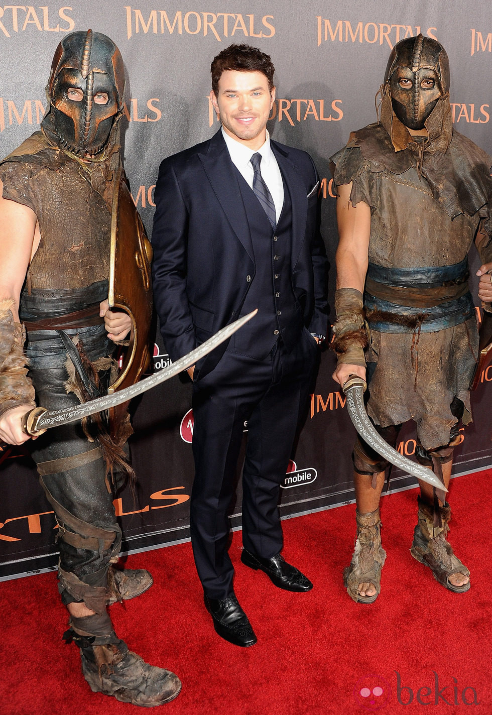 Kellan Lutz en el estreno de 'Los Inmortales' en Los Ángeles