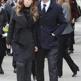 Ana Aznar y Alejandro Agag en el funeral de Ernesto Botella