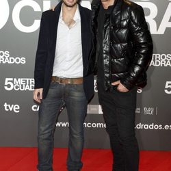 Javier Pereira y Francisco Boira en la premiere de 'Cinco metros cuadrados'