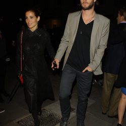 Elsa Pataky y Chris Hemsworth salen a cenar en Londres