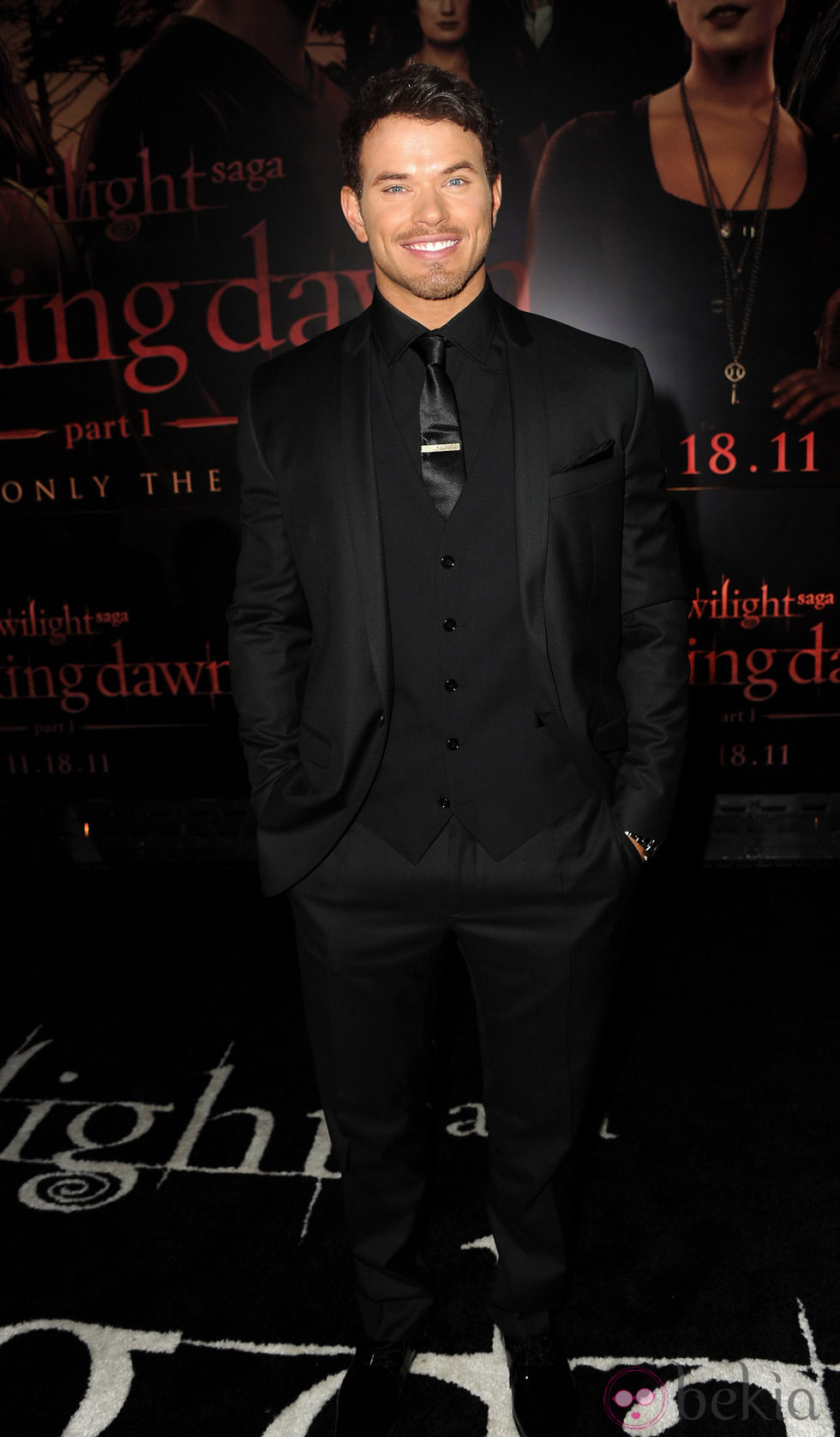 Kellan Lutz en el estreno de 'Amanecer. Parte 1' en Los Ángeles