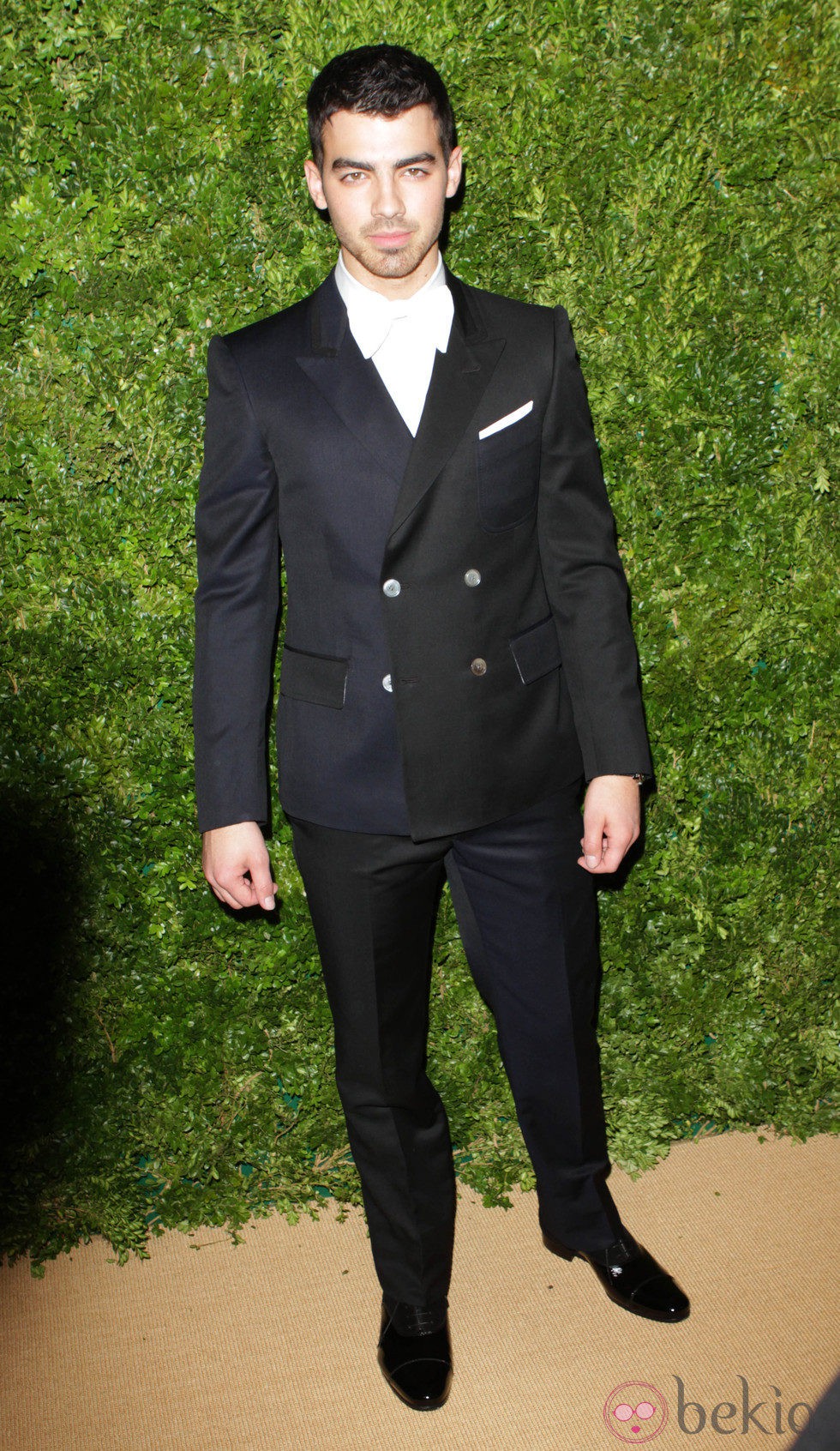 Joe Jonas en la gala Vogue Fashion en Nueva York