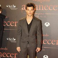 Taylor Lautner en el estreno de 'Amanecer. Parte 1' en Barcelona