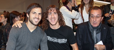 Cesc Fábregas y Carles Puyol en la presentación de 'Dues Vides'