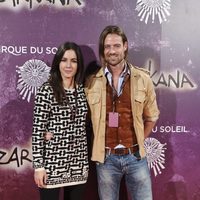 María Cotiello y William Miller en el estreno de Zarkana