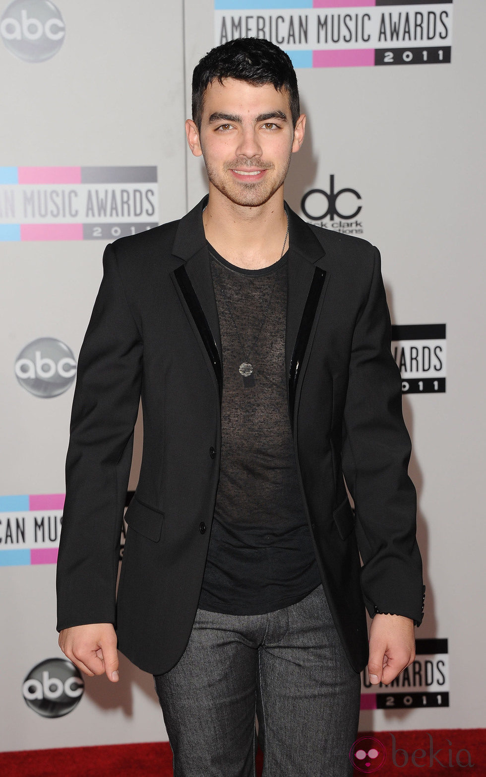 Joe Jonas en los American Music Awards 2011