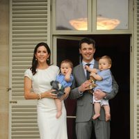 Federico y Mary de Dinamarca con sus mellizos en Australia