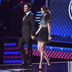 Ana de Armas y Edgar Ramírez en la gala de los Grammy Latinos 2017