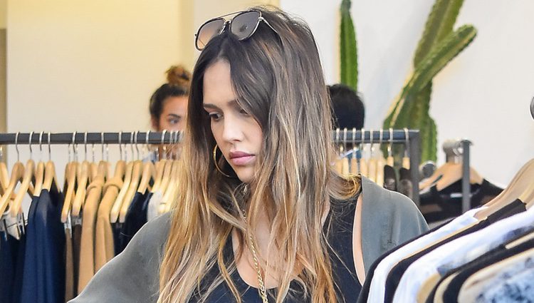 Jessica Alba embarazadísima