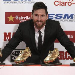 Leo Messi recibe su cuarta Bota de Oro