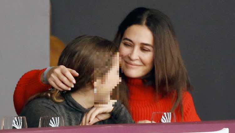 Vicky Martín Berrocal con su hija Alba en la Horse Week 2017 en Madrid