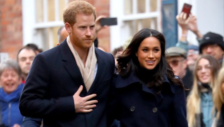 El Príncipe Harry de Inglaterra y Meghan Markle en su primer acto público oficial