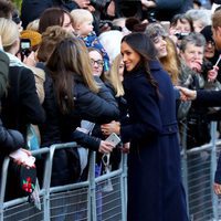 Meghan Markle, en su primer acto público tras el compromiso con Harry de Inglaterra