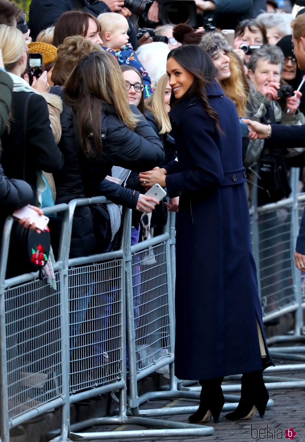 Meghan Markle, en su primer acto público tras el compromiso con Harry de Inglaterra